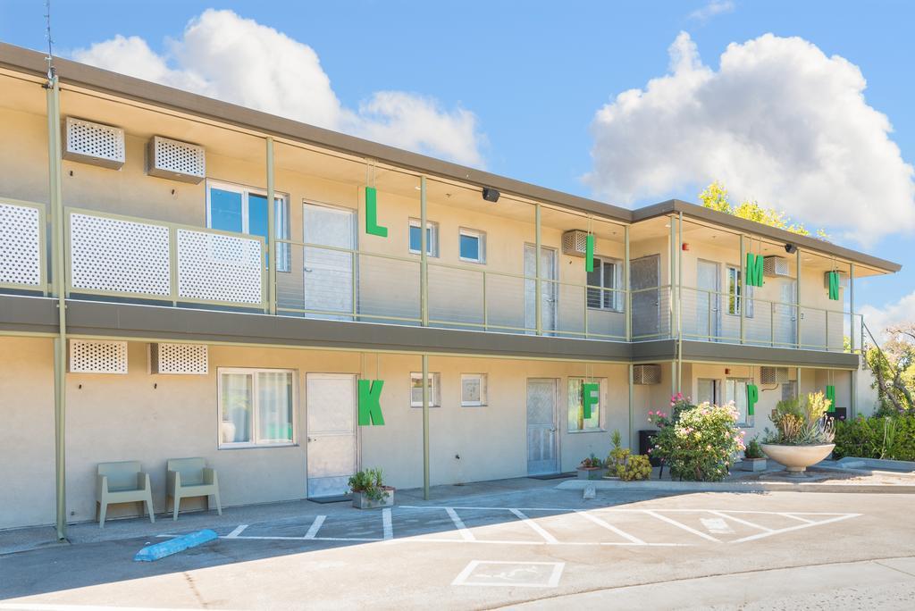 The Greens Hotel on Del Paso Sacramento Buitenkant foto